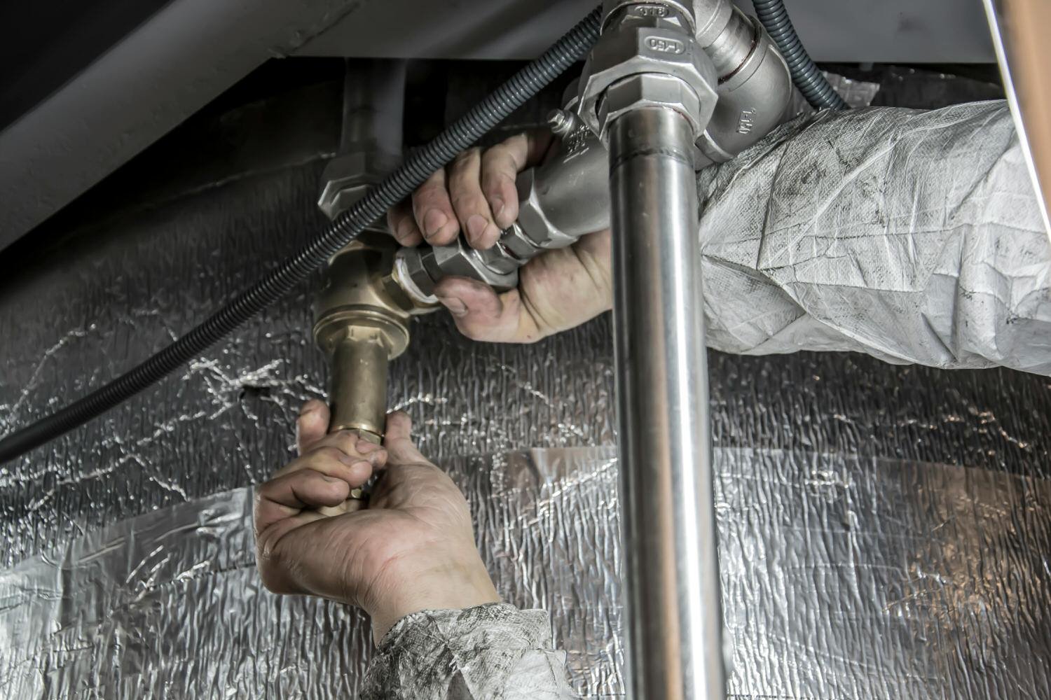 tips to help prevent flooding at home and reduce water damage 